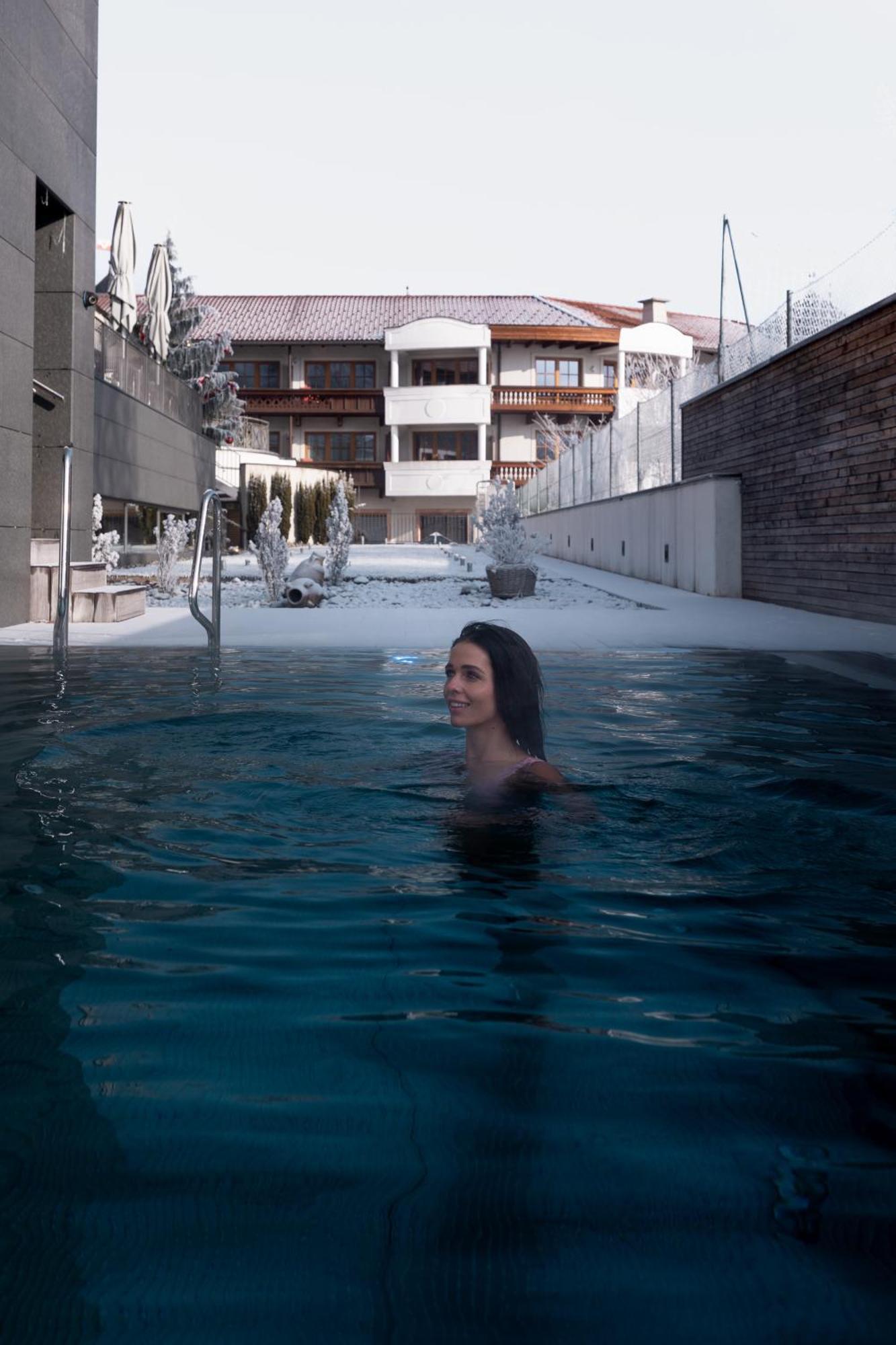 All In Resort Schwarzbrunn Stans Ngoại thất bức ảnh